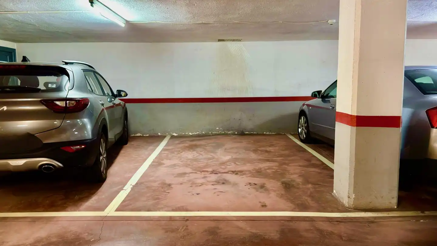 Aparcament de Garatge en venda en Ermua