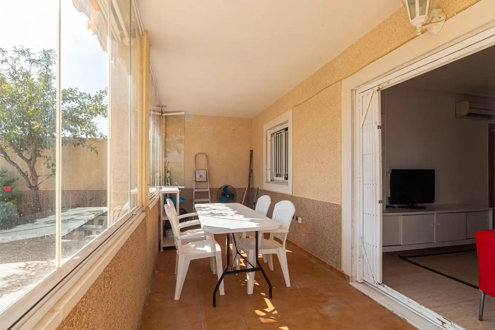 Terrassa de Casa o xalet en venda en Orihuela amb Aire condicionat, Jardí privat i Terrassa