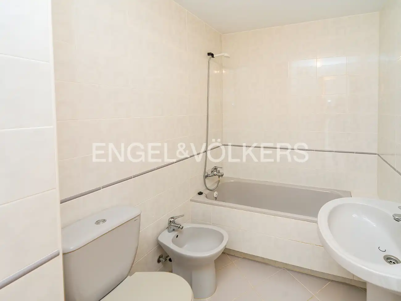 Bathroom of Flat for sale in Playa Muchavista