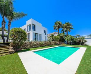 Jardí de Casa o xalet en venda en Marbella amb Aire condicionat, Jardí privat i Terrassa