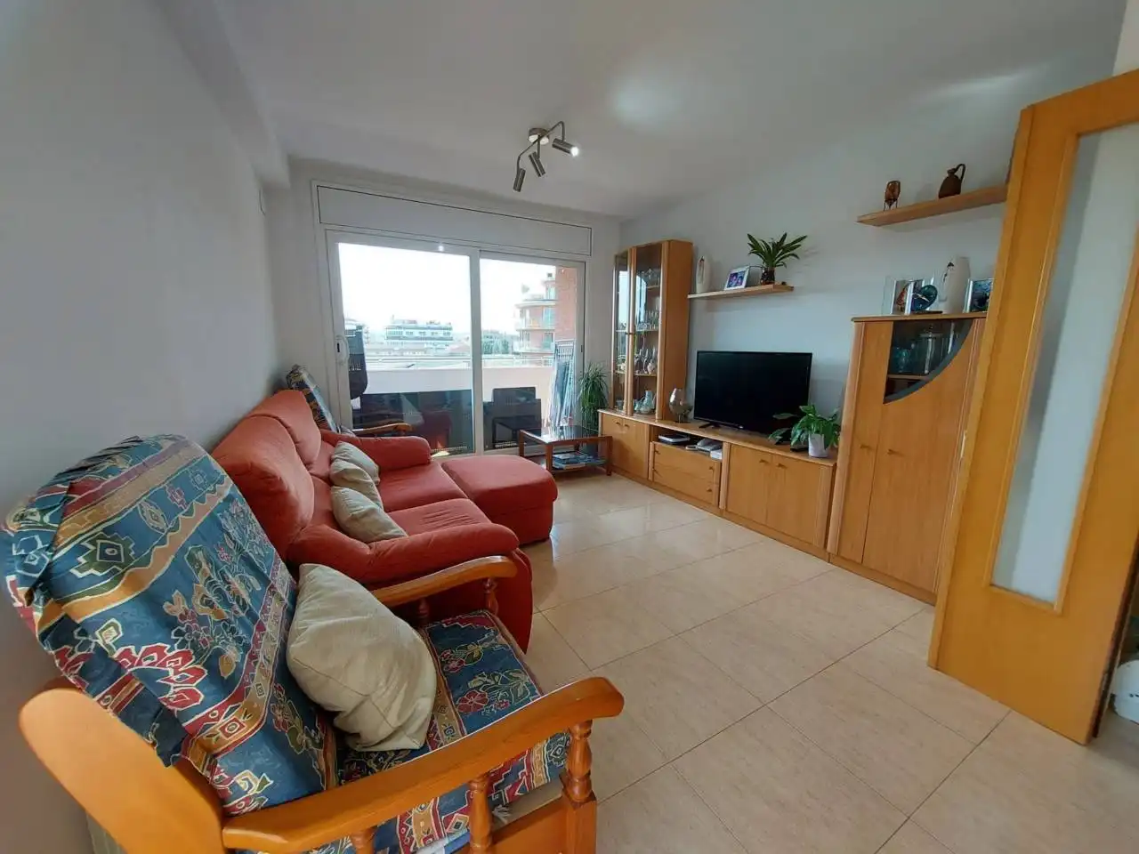 Wohnung zur Miete in Calle Sant Antoni Abat, Barri Mion - Puigberenguer
