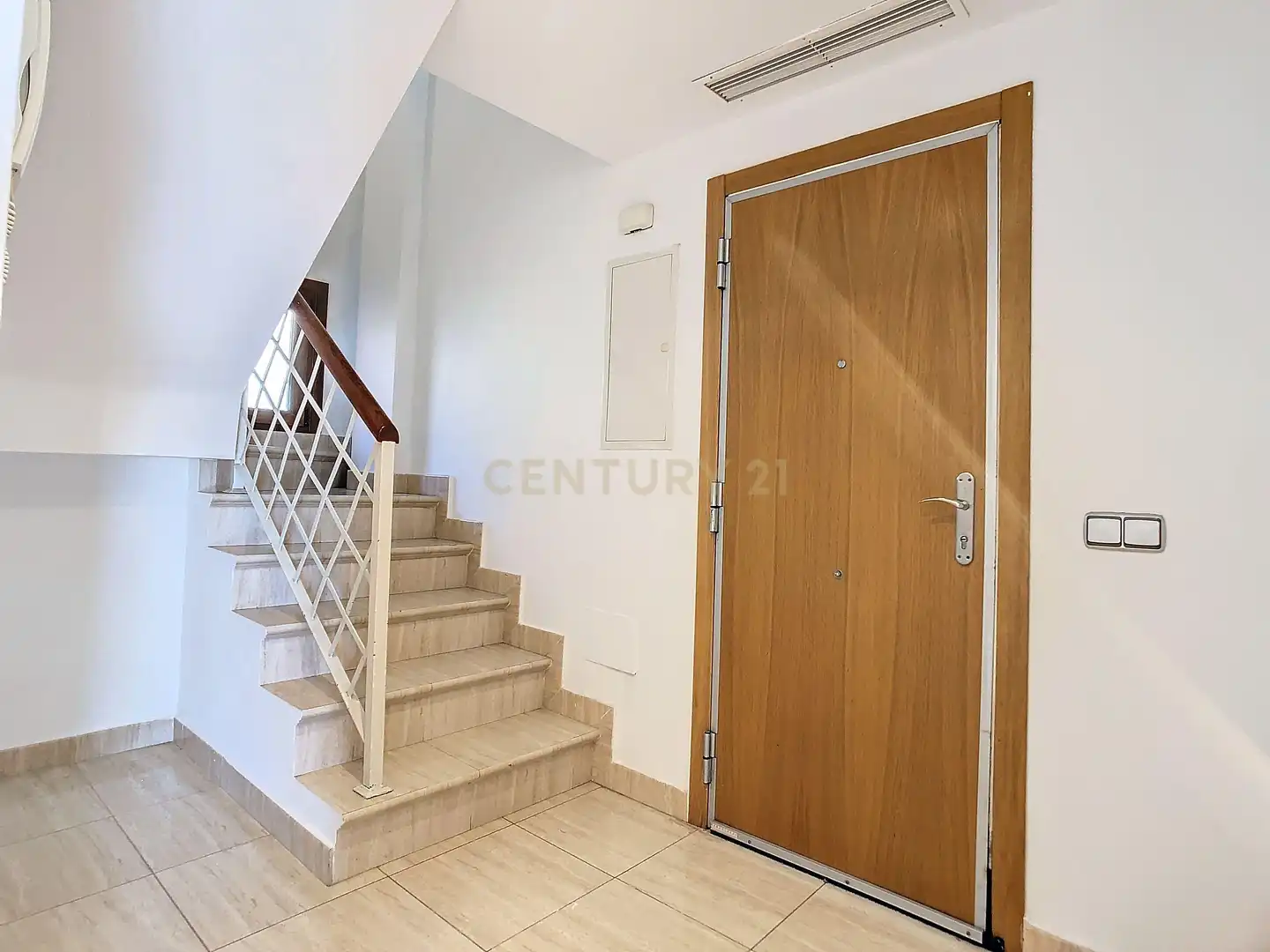 Apartments for sale in Benalmádena  with Air Conditioner, Private garden and Storage room