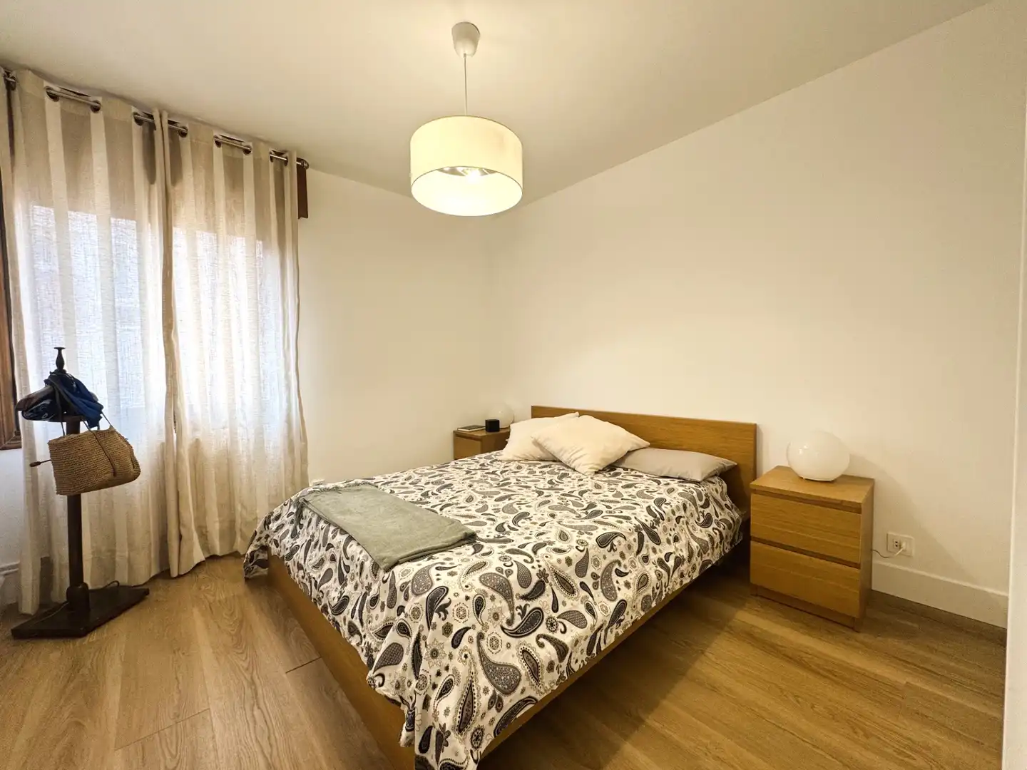 Habitación de Piso en venta en Getxo  con Calefacción, Parquet y Amueblado