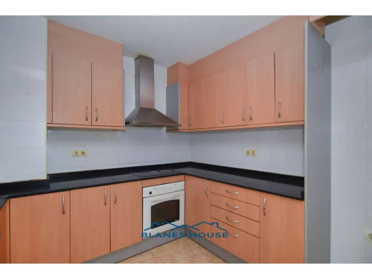 Piso en venta en Calle Segre, Mont Ferrant - Joan Carles I