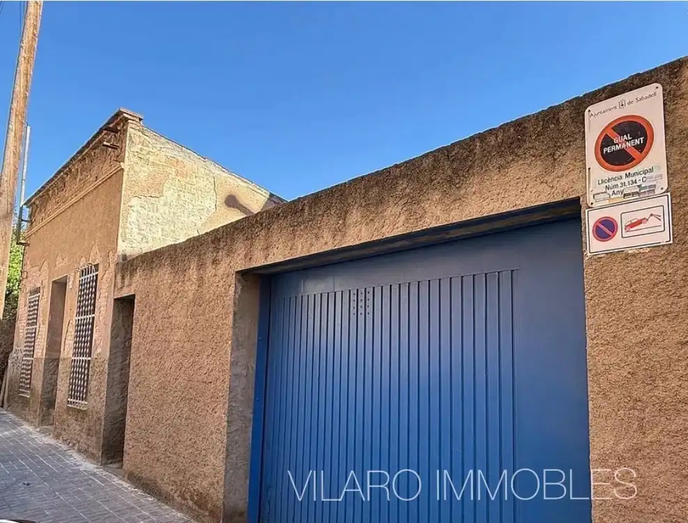 Exterior view of Detached homes for sale in Sabadell  with Private garden and Storage room