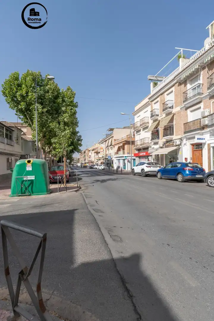 Vista exterior de Àtic en venda en Centro de Albolote