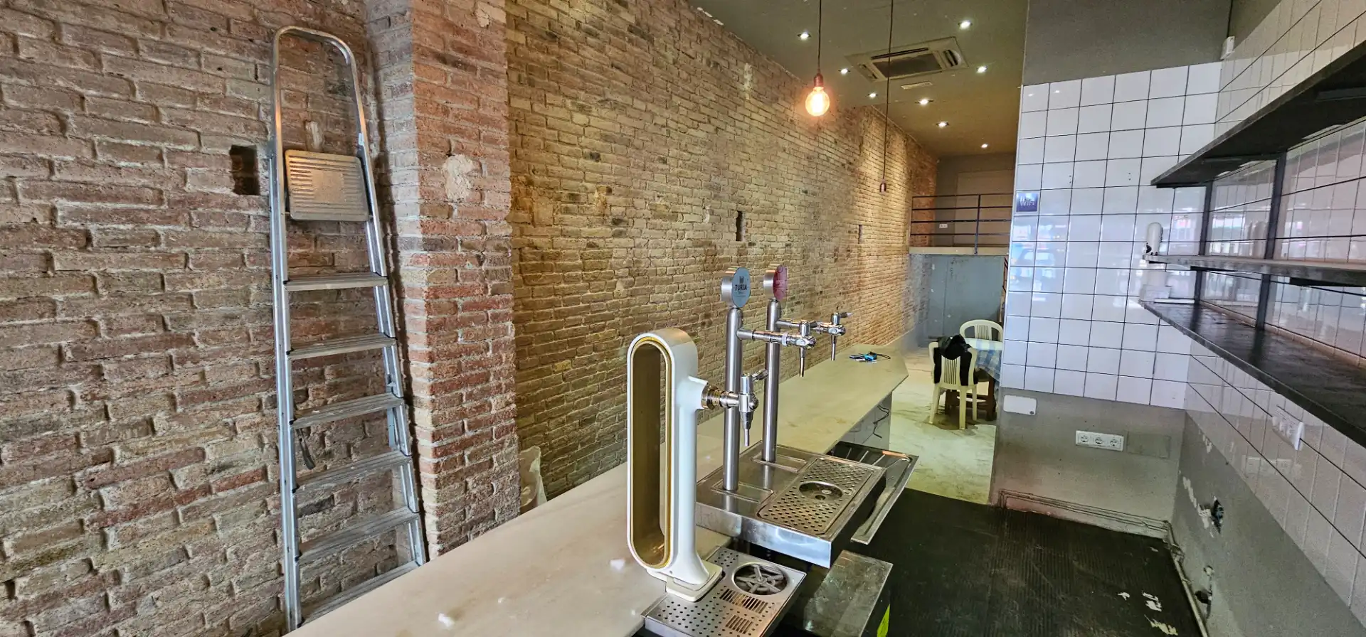 Local en venta en Barcelona con Aire acondicionado, Terraza y Amueblado