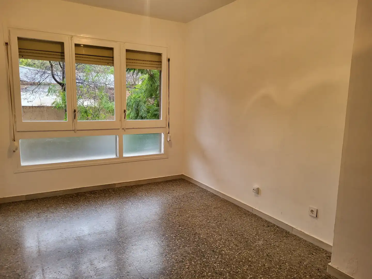 Habitación de Piso en venta en Barcelona con Aire acondicionado y Horno