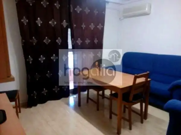 Sala de estar de Piso de alquiler en Sevilla con Aire acondicionado, Terraza y Amueblado