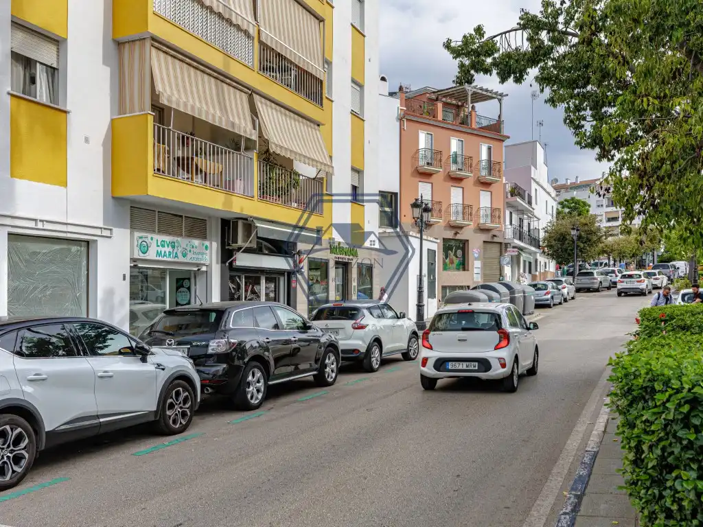 Locale commerciale in vendita a Calle Doctor Esteban San Mateo, imagen 14