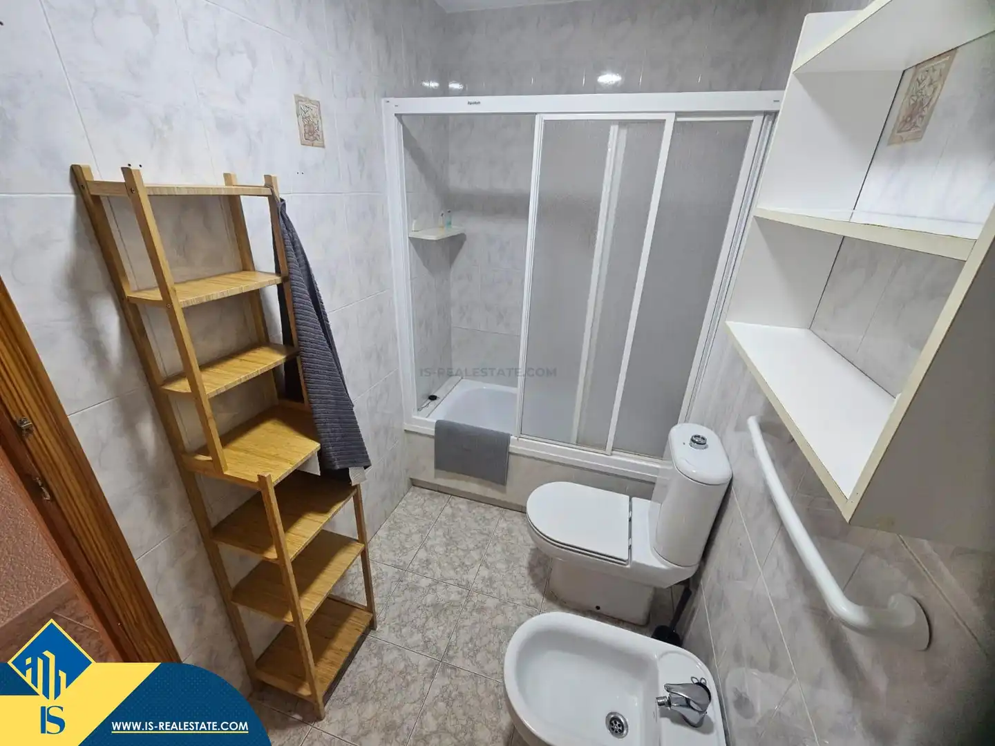 Baño de Casa o chalet en venta en Orihuela con Terraza, Amueblado y Piscina comunitaria