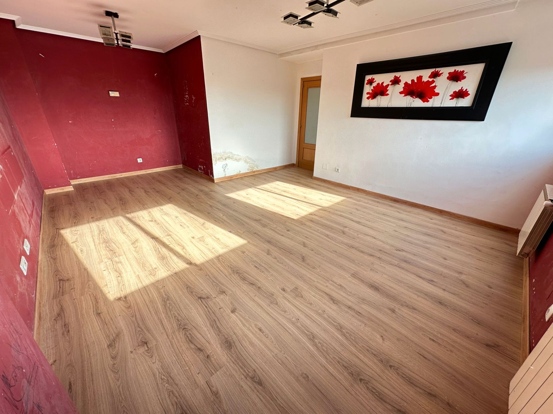 Sala de estar de Piso en venta en Parla con Calefacción, Terraza y Piscina comunitaria