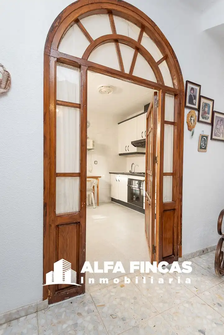 Cocina de Casa o chalet en venta en Las Pedroñeras    con Calefacción, Jardín privado y Trastero