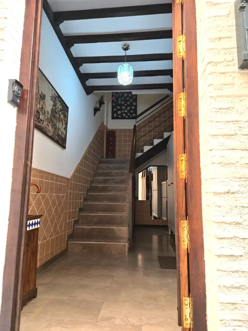 Einfamilien-Reihenhaus zum Verkauf in Granada mit Heizung, Parkett und Terrasse