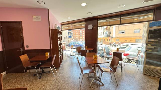 Local comercial en Venta en Calle de Manresa en Sant Pere Nord