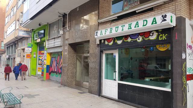 Local comercial en Alquiler en Calle Vitoria en Gamonal - San Bruno - G9