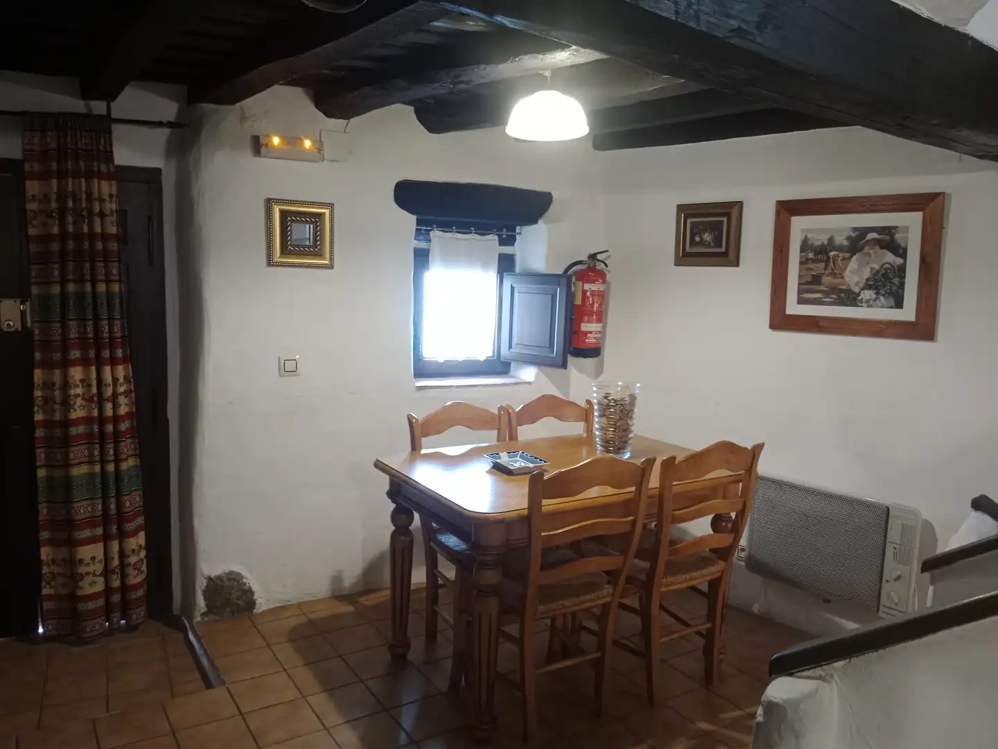 Comedor de Finca rústica en venta en Casas del Castañar con Aire acondicionado, Calefacción y Amueblado
