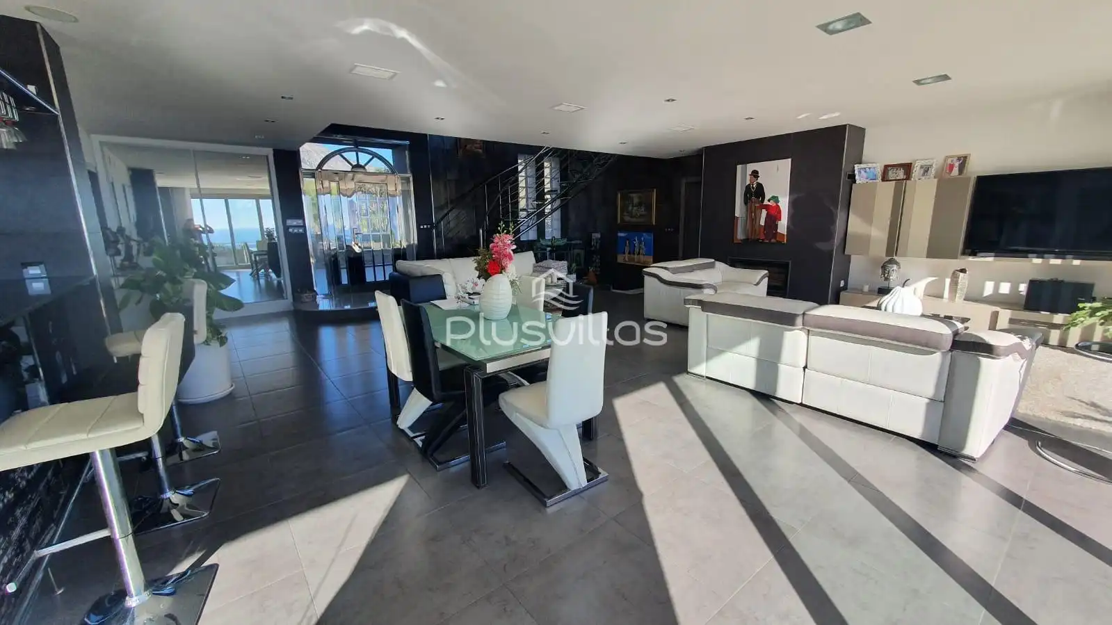Sala d'estar de Casa o xalet en venda en Zona Pueblo
