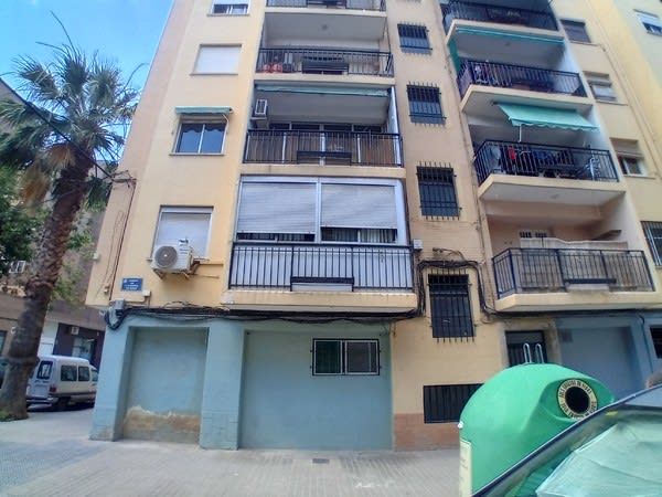 Exterior view of Flat for sale in  Valencia Capital