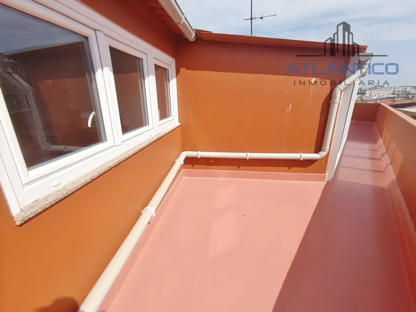 Terrassa de Àtic en venda en A Coruña Capital  amb Calefacció, Terrassa i Moblat