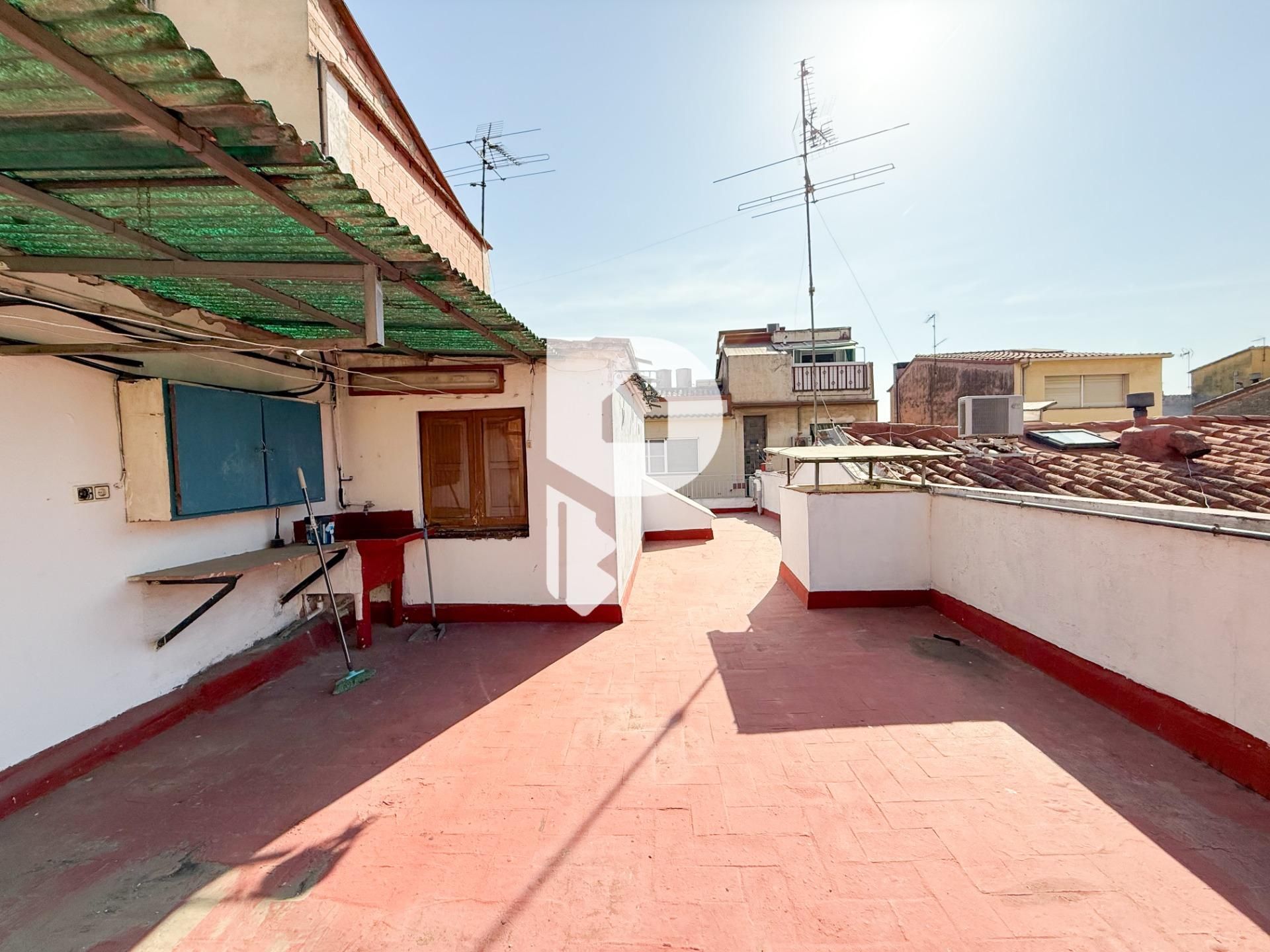 Terrace of Single-family semi-detached for sale in Sant Vicenç Dels Horts