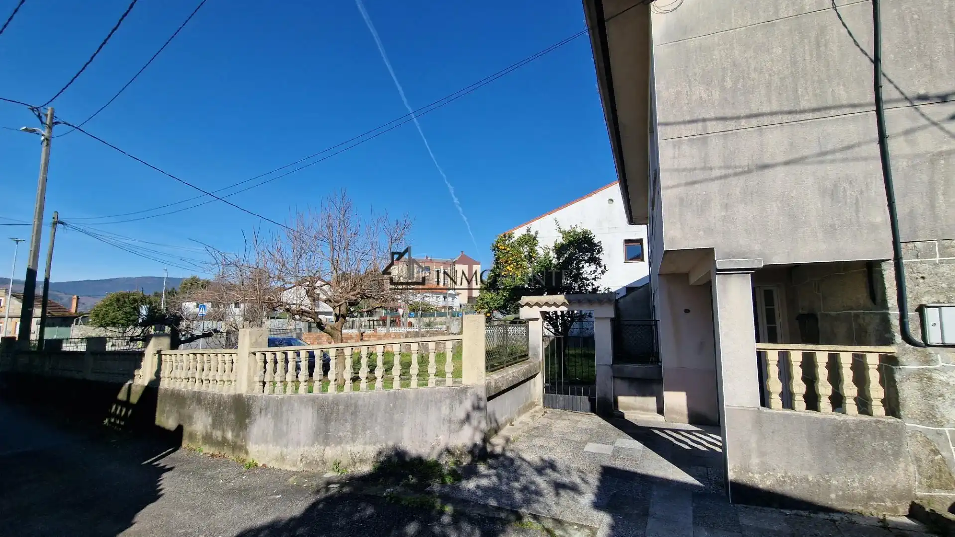 Vista exterior de Casa o xalet en venda en Pontevedra Capital  amb Jardí privat