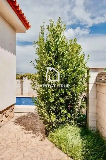 Casa amb piscina en venda a Poble, imagen 10