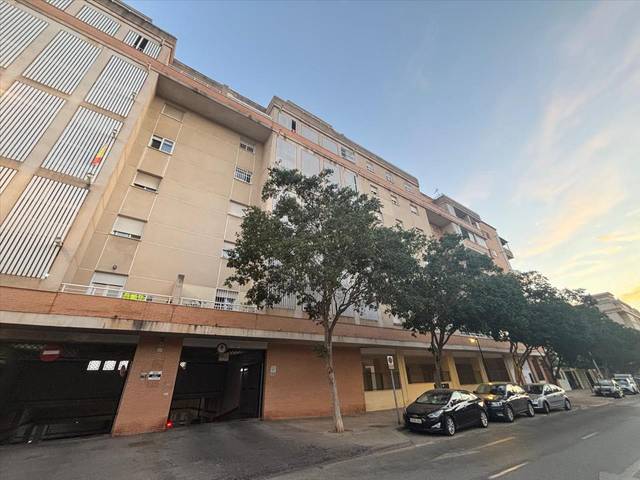 Garaje en Venta en Editor Angel Caffarena, 23, -1 en El Cónsul - Ciudad Universitaria - El Romeral