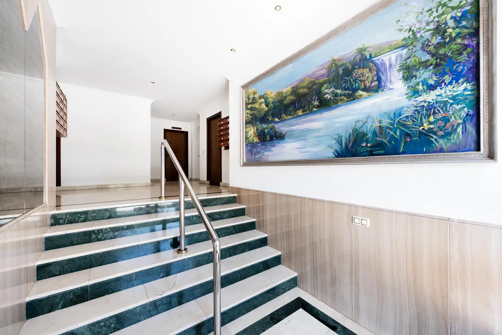 Flat for sale in Sevilla  with Air Conditioner, Terrace and Storage room