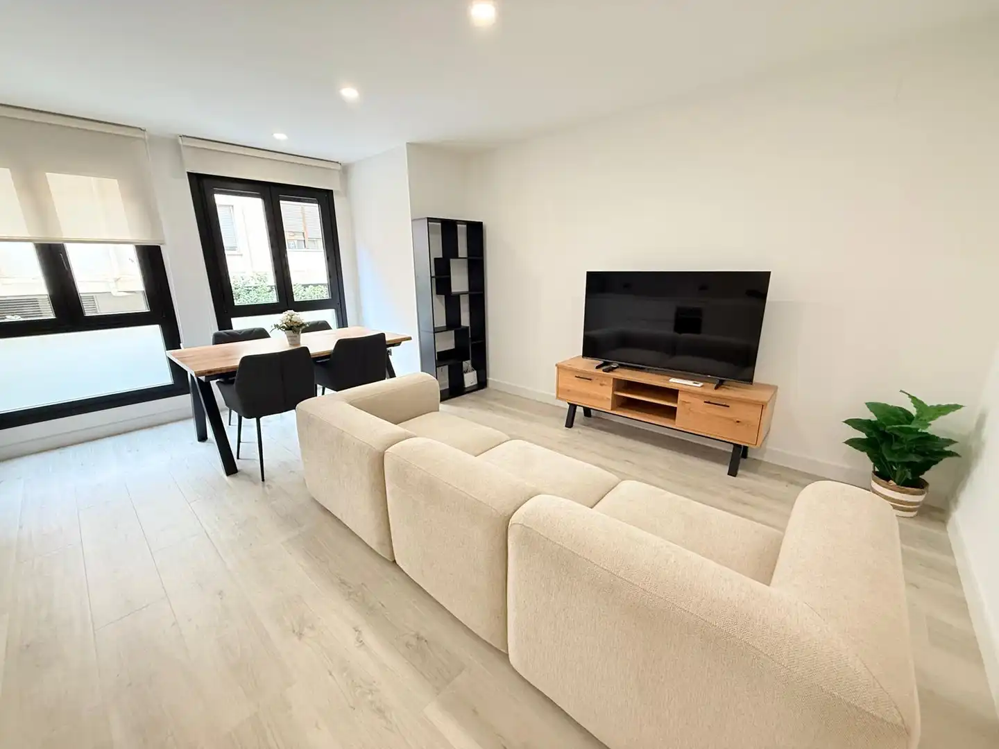Apartament amb ascensor de lloguer a Calle Maestranza, imagen 4