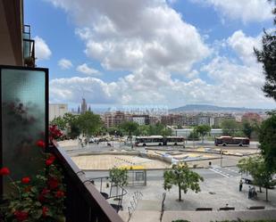 Vista exterior de Pis en venda en  Barcelona Capital amb Balcó