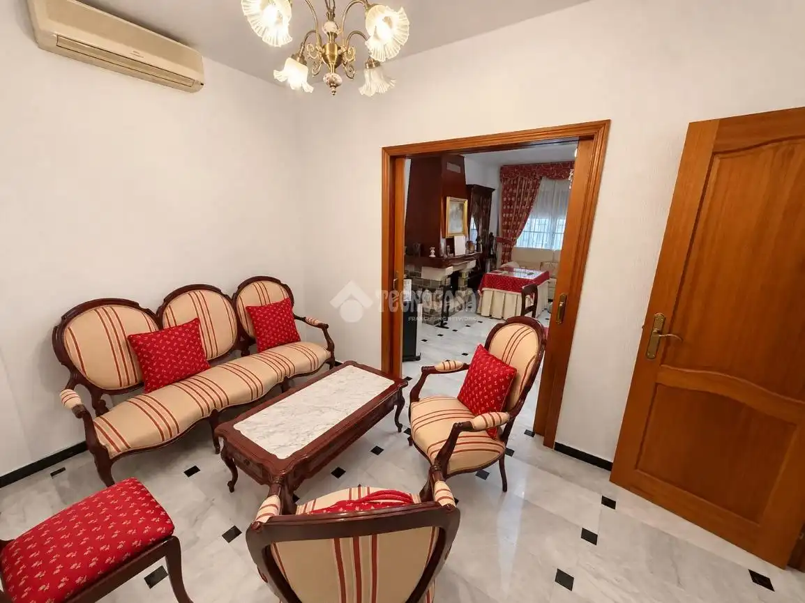 Casa aparellada en venda a El Retiro - Parque Atlántico - Ronda este, imagen 4