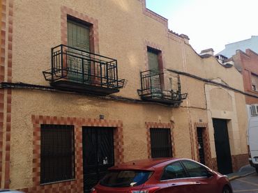 Maison avec balcon à vendre à Zafra