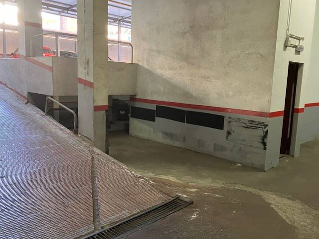 Garaje en Venta en Carrer de los Castillejos, 300 en Sagrada Família