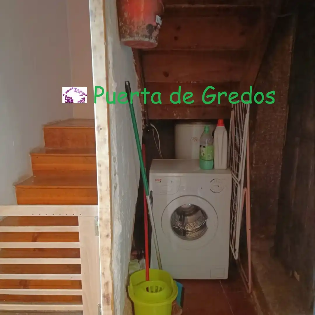 Garden of Houses for sale in Nava del Barco  with Heating, Parquet flooring and Furnished