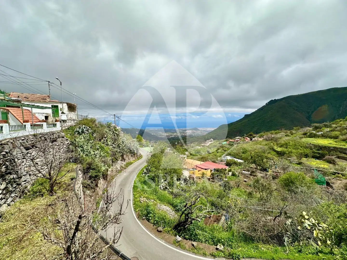 Vista exterior de Casa o xalet en venda en Valsequillo de Gran Canaria amb Jardí privat, Terrassa i Moblat