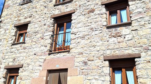 EXCELENTE INVERSIÓN DE CASA CON TRES PISOS INDEPENDIENTES