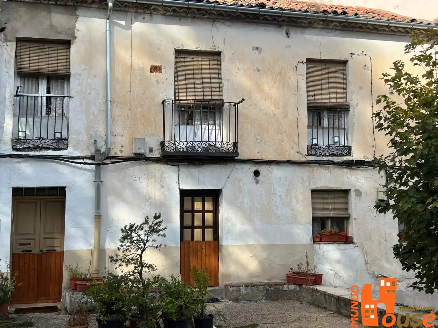 Exterior view of Houses for sale in Real Sitio de San Ildefonso