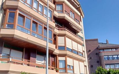 Vista exterior de Pis en venda en Santander amb Terrassa