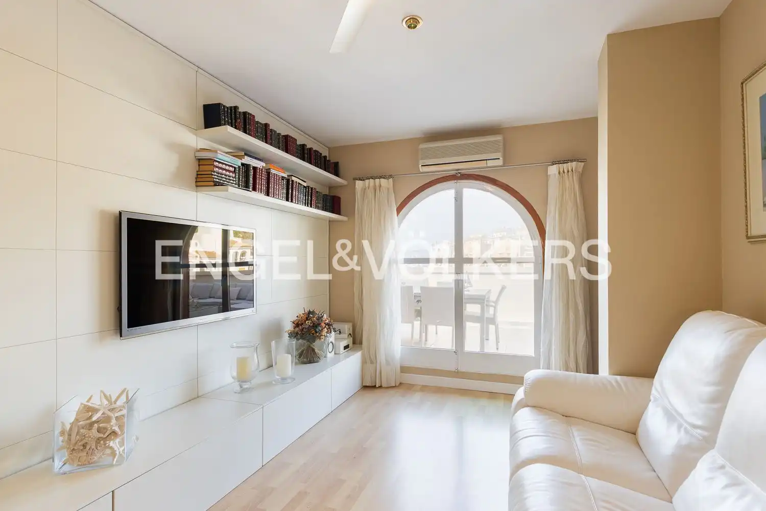 Sala de estar de Ático de alquiler en Cullera con Aire acondicionado, Calefacción y Parquet
