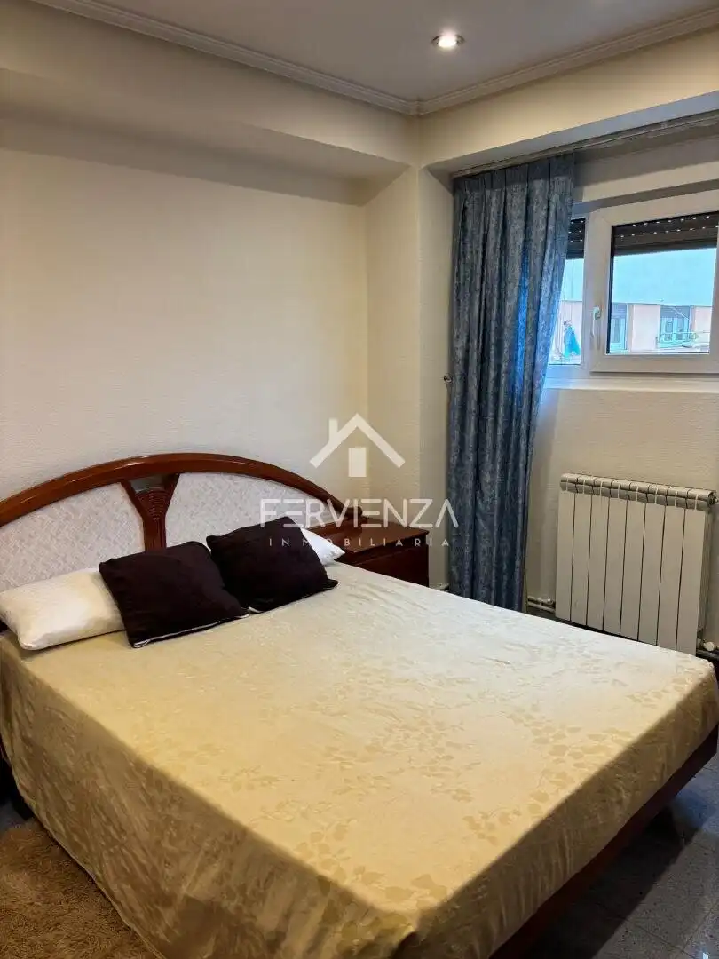 Habitación de Piso en venta en Oviedo 
