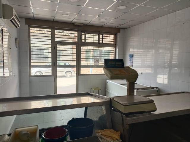 Local comercial en Alquiler en Puente Tocinos