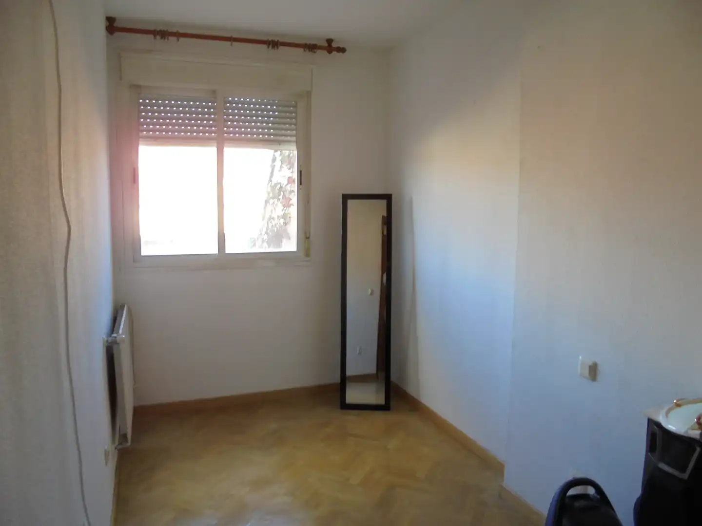 Bedroom of Flat for rent in Madrid  with Air Conditioner, Heating and Parquet flooring