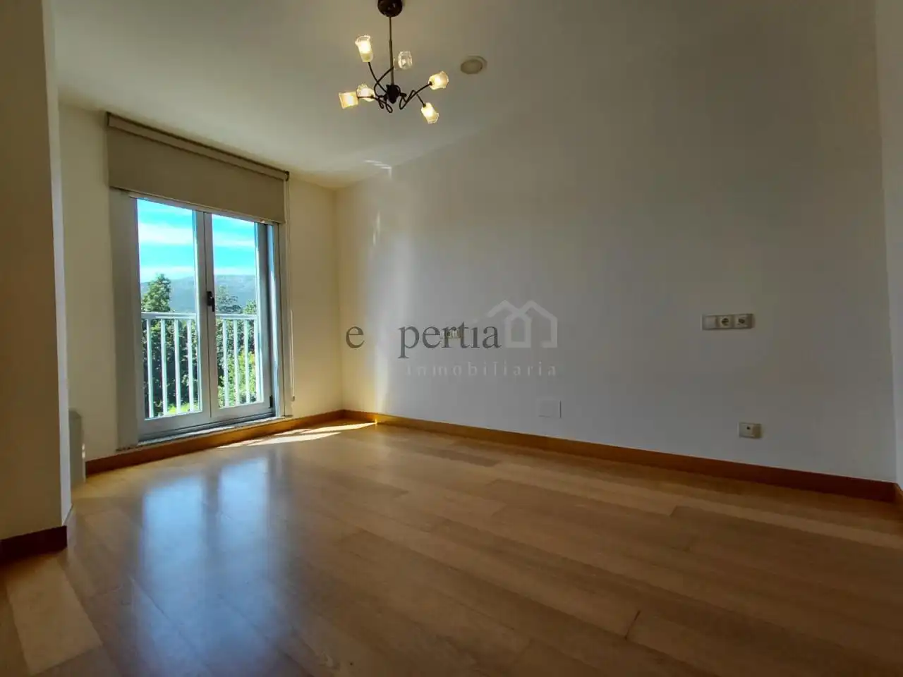 Bedroom of Flat for sale in A Pobra do Caramiñal  with Heating and Storage room