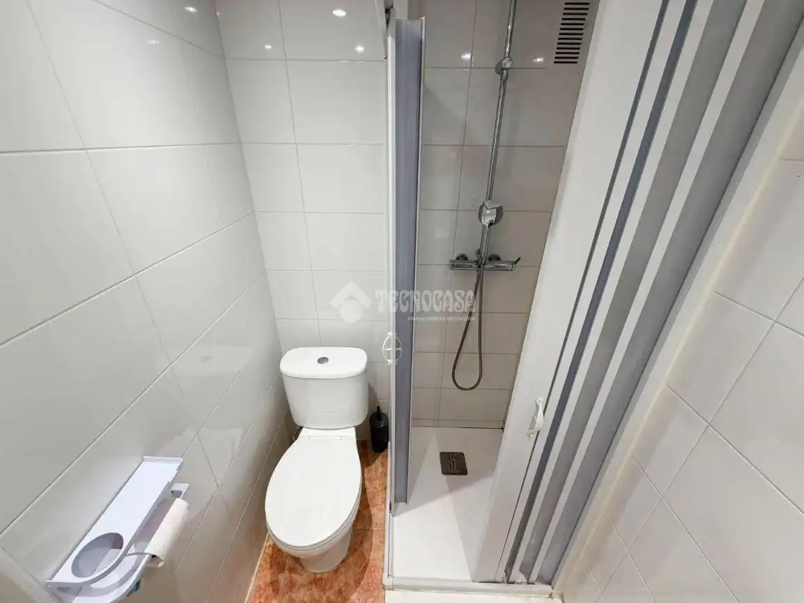 Bany de Pis en venda en Zaragoza