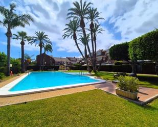 Piscina de Casa o xalet en venda en Alicante / Alacant amb Terrassa i Balcó