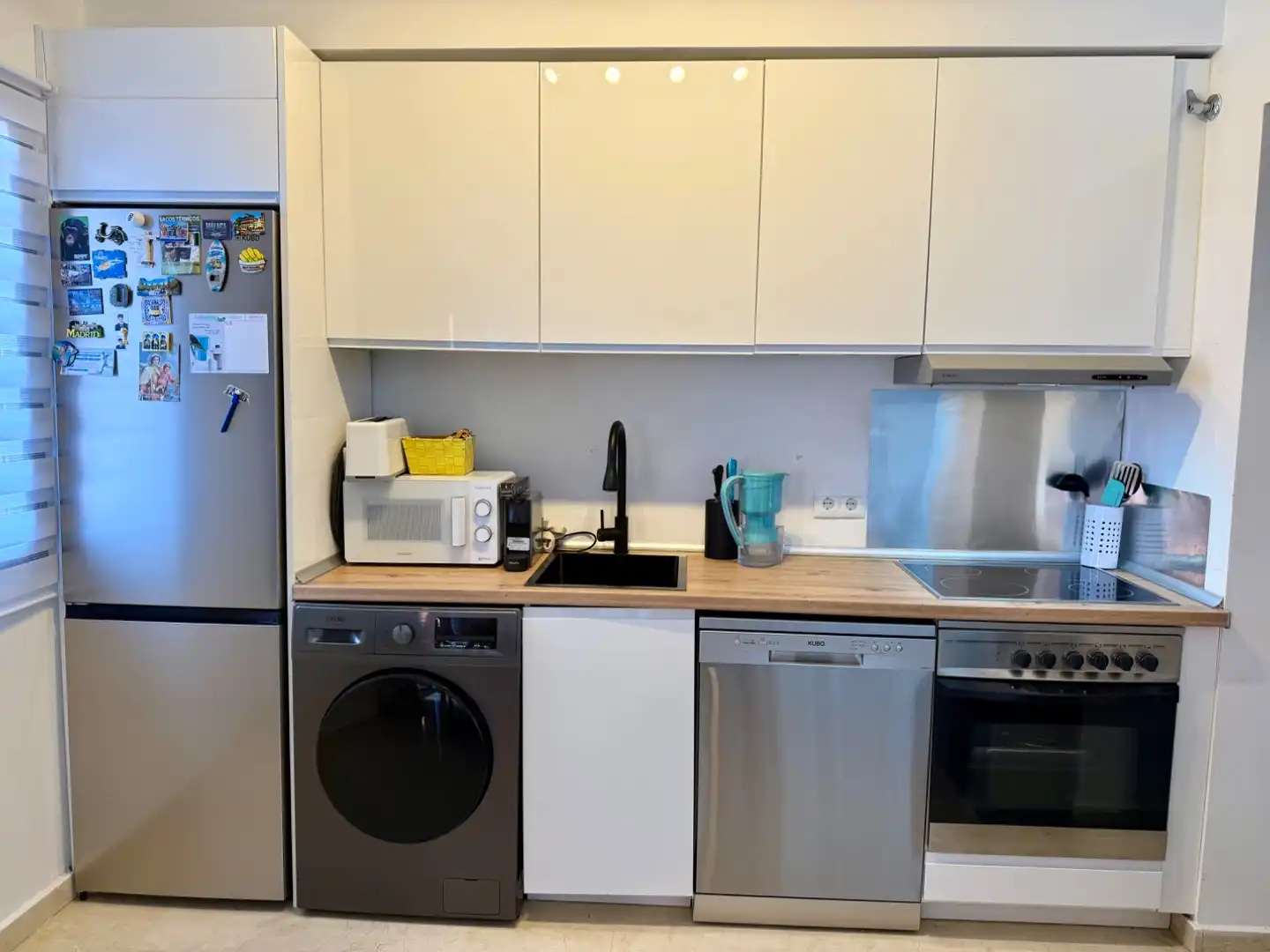 Kitchen of Flat for sale in Estepona  with Air Conditioner and Terrace