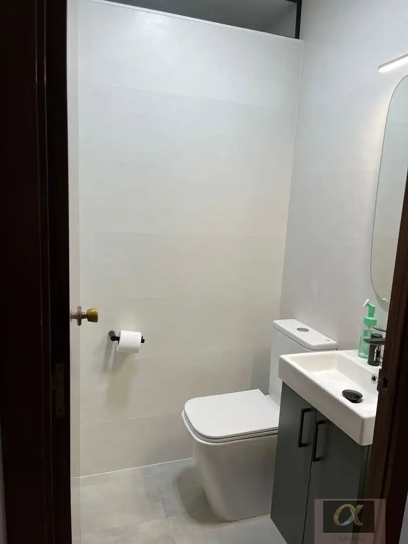Bathroom of Houses for sale in Canyet - Pomar