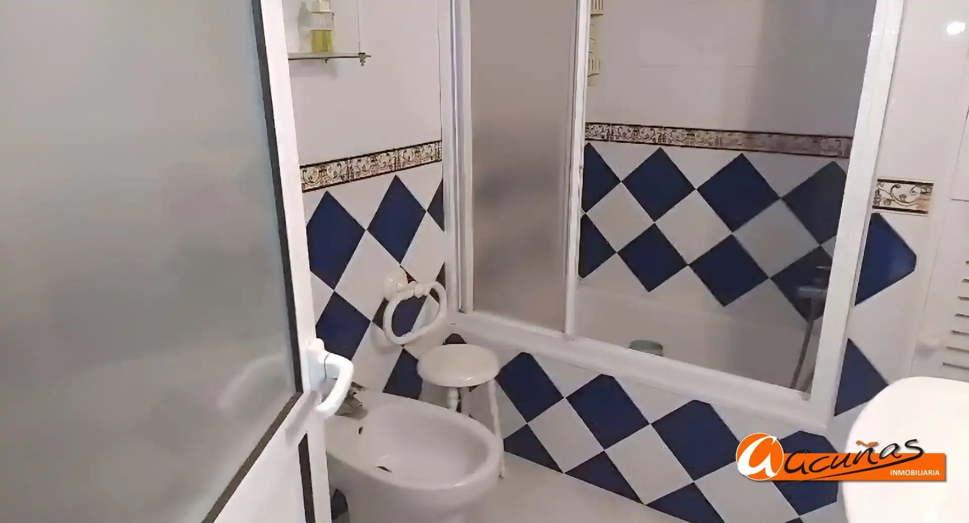 Bathroom of Detached homes for sale in Cuevas Bajas  with Storage room
