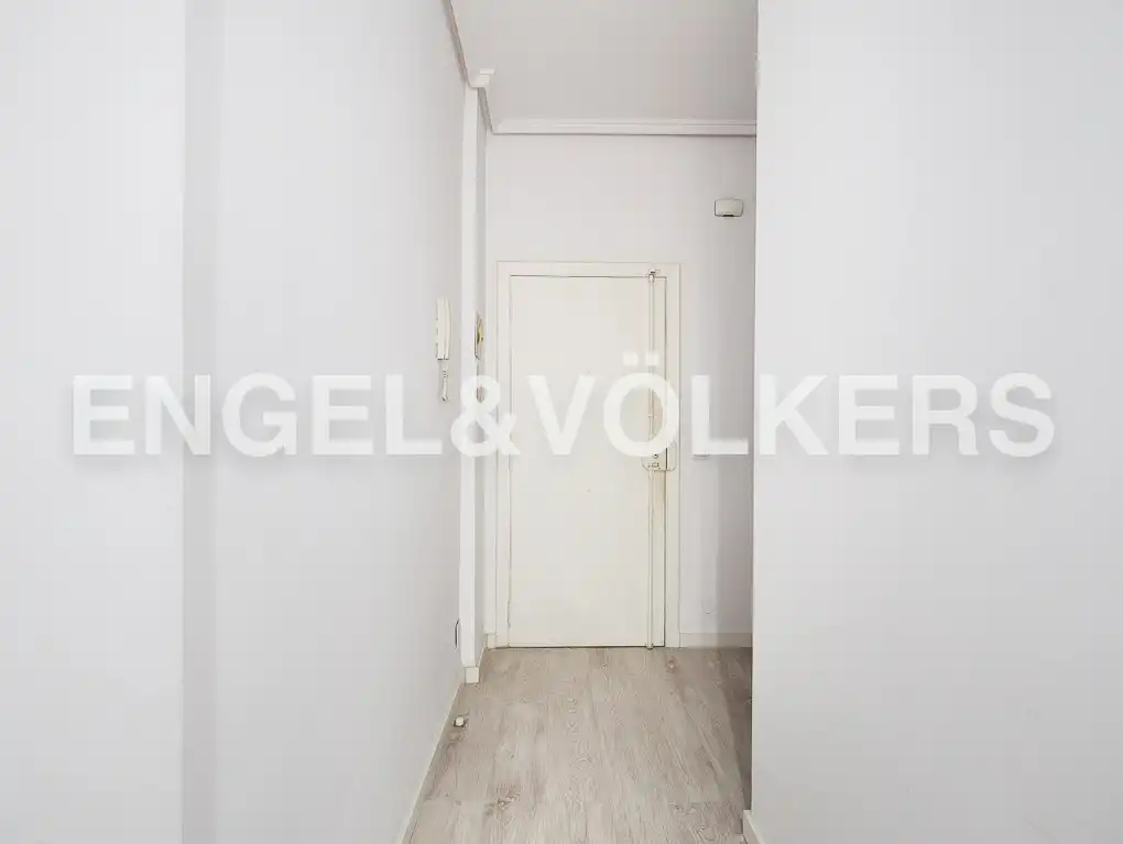 Piso de alquiler en Valencia con Aire acondicionado, Calefacción y Balcón